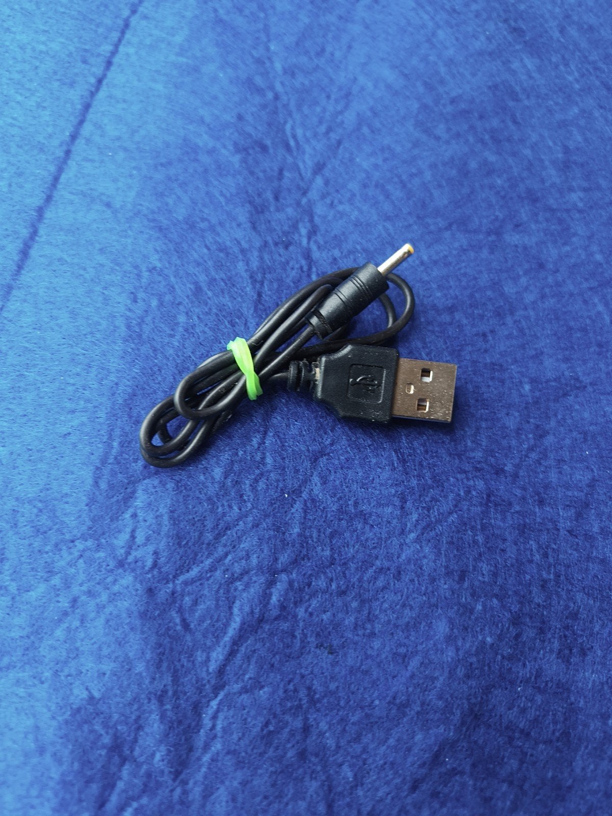 Câble USB vers DC, TV, Hi-fi & Vidéo, Enlèvement, Utilisé, Moins de 2 mètres