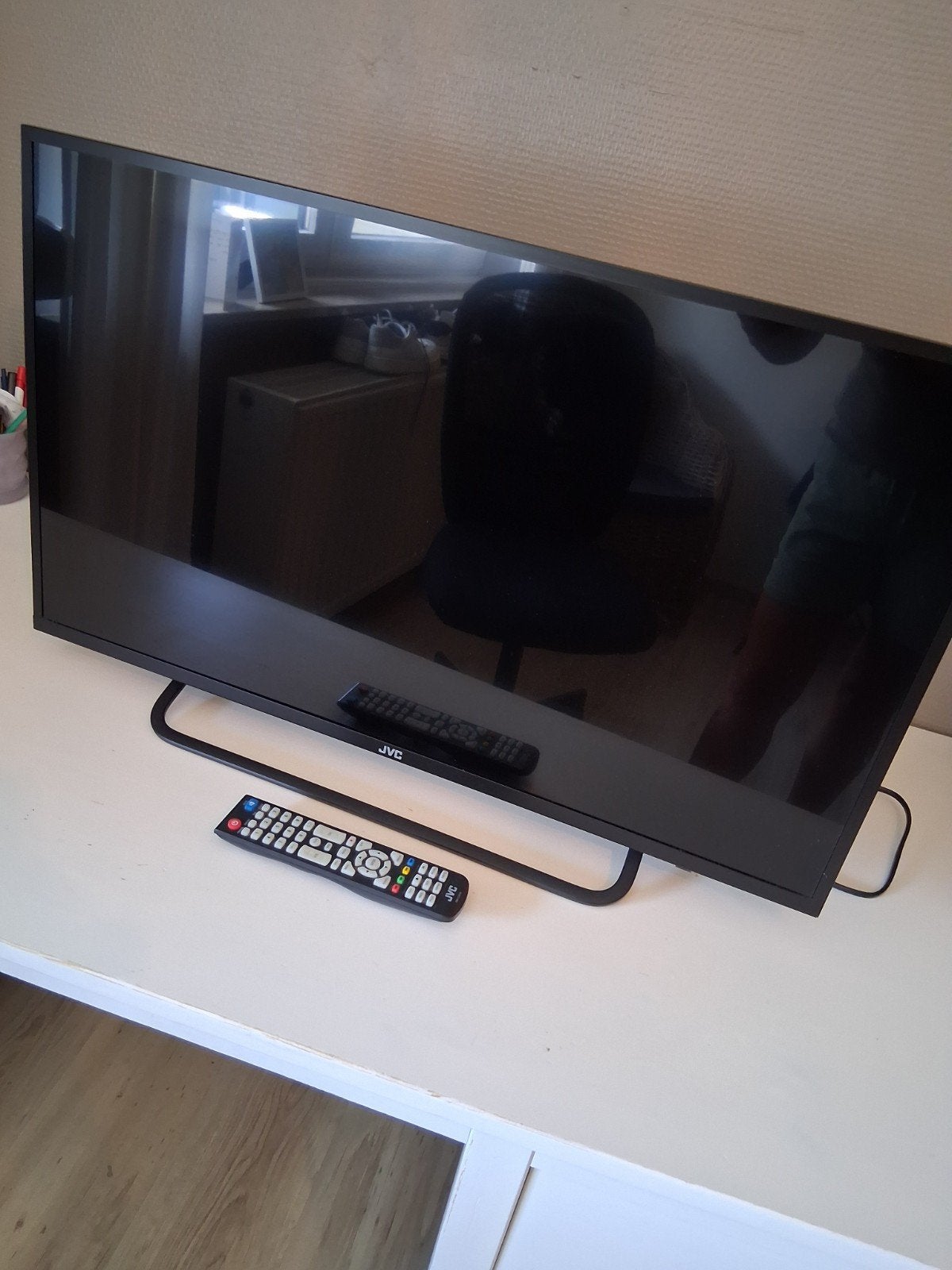 Jvc hdmi tv, 81 cm, inclusief  google chromecast, Audio, Tv en Foto, Televisies, Ophalen, Zo goed als nieuw, 80 tot 100 cm, Overige merken