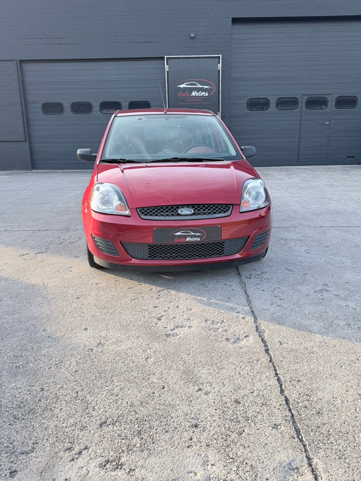 FORD FIESTA | 1.3 BENZINE | 2008 | 126000 KM | AIRCO, Autos, Rouge, Achat, Entreprise, Boîte manuelle