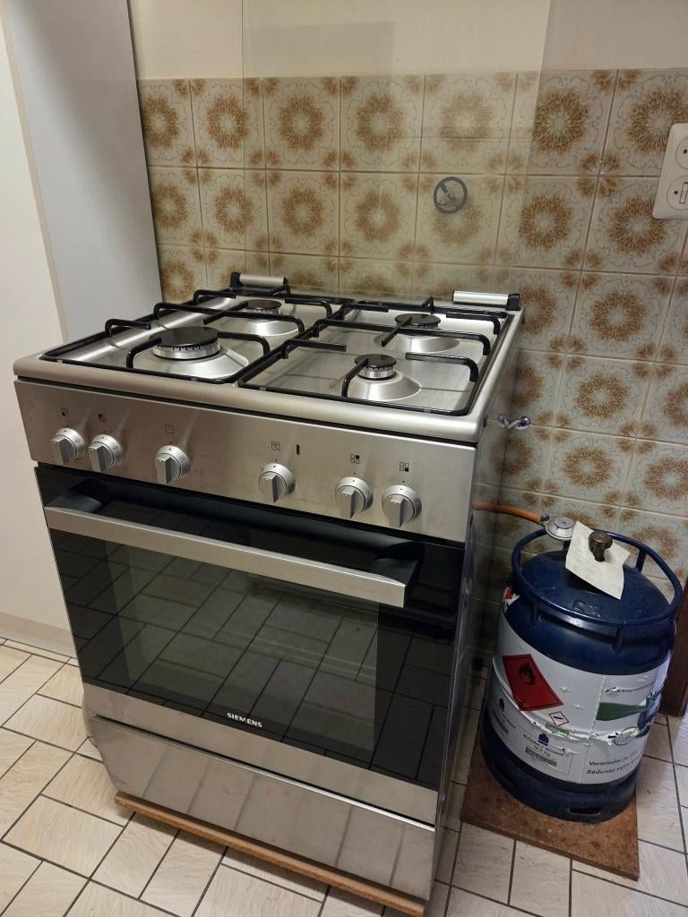 Mobiel gasfornuis, Ophalen, Warmhoudplaat, 4 kookzones, Zo goed als nieuw
