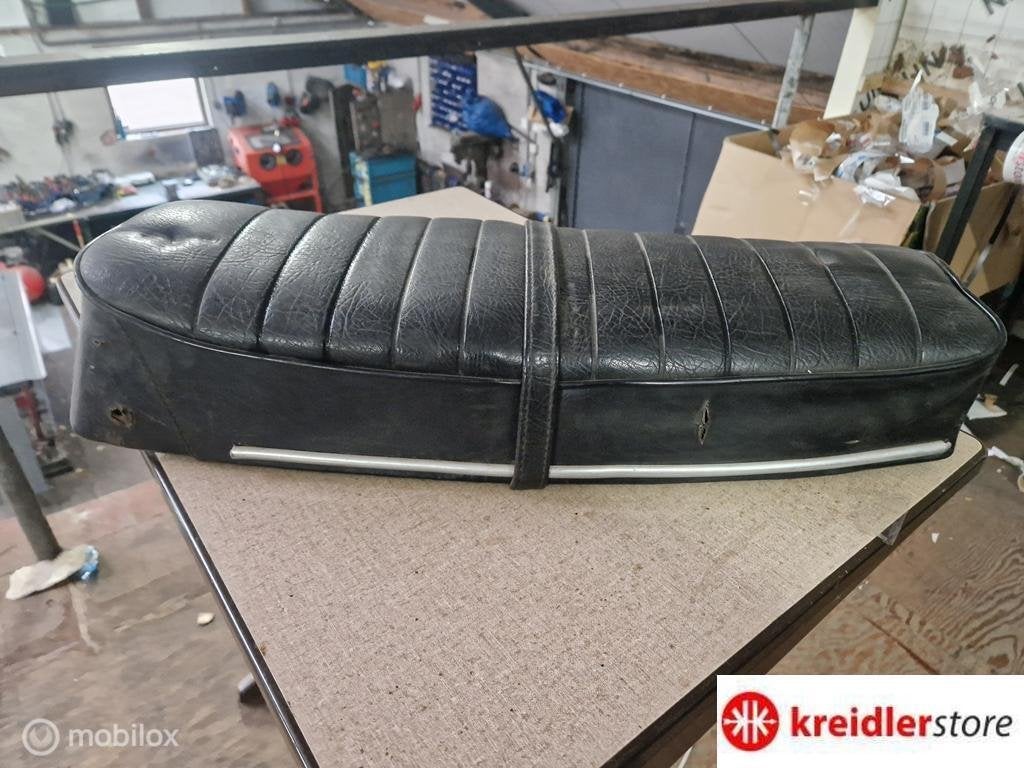 Kreidler Broodjes buddyseat 2 zitter model breedtestreep, Gebruikt, Ophalen of Verzenden, Kreidler, Kreidler