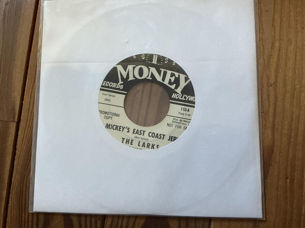 7 » The Larks, le crétin de Mickey sur la côte est, Enlèvement ou Envoi, Utilisé