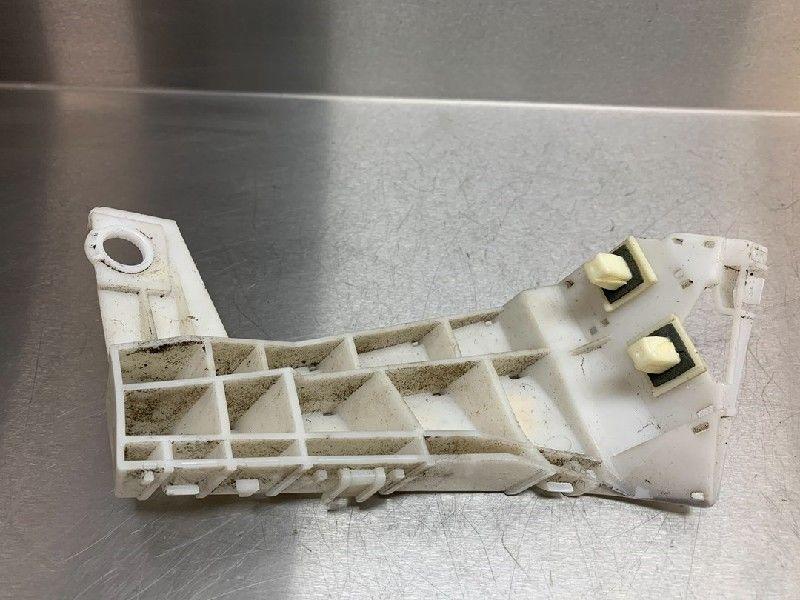 SUPPORT PARE-CHOCS ARRIÈRE DROIT Subaru Forester (SH), Utilisé, Subaru
