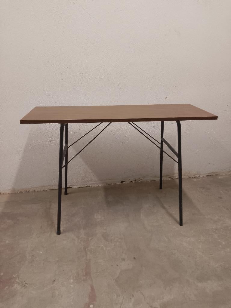 Opvouwbaar vintage bijzettafel–klaptafel in donker eikfineer, Ophalen of Verzenden, Gebruikt, Campingtafel