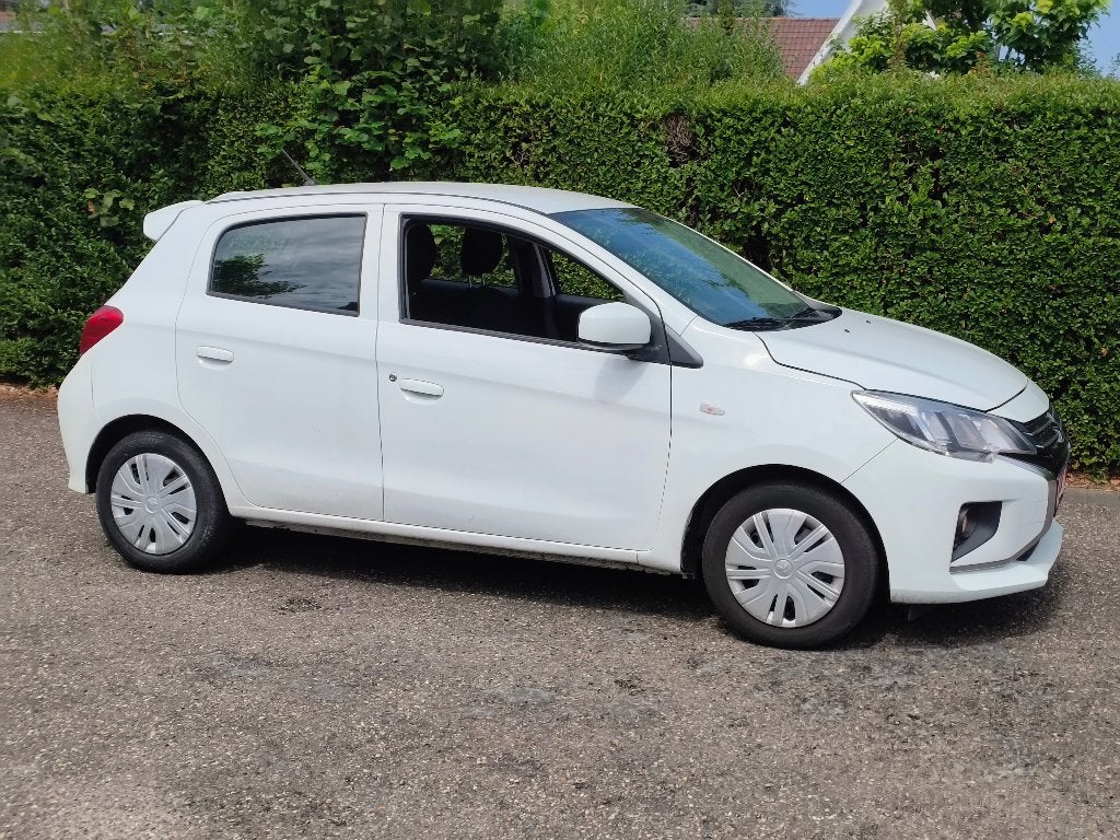 Mitsubishi Space Star 1.0 22.000km 12.20 ct ok, Autos, Achat, USB, Boîte manuelle, Noir