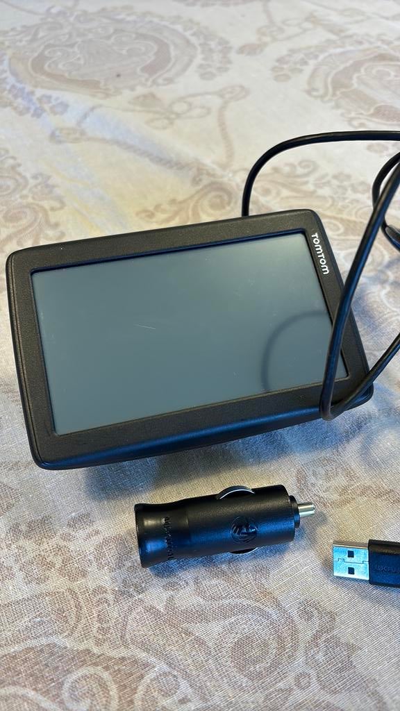 TomTom 4EN52 Z1230 navigatiesysteem, Auto diversen, Autonavigatie, Ophalen, Gebruikt