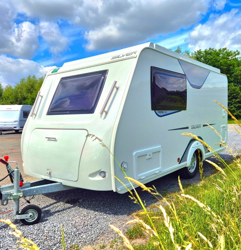 Caravan Trigano Silver 310 TDL, Caravans en Kamperen, Trigano, Rondzit, Bedrijf, 4 tot 5 meter
