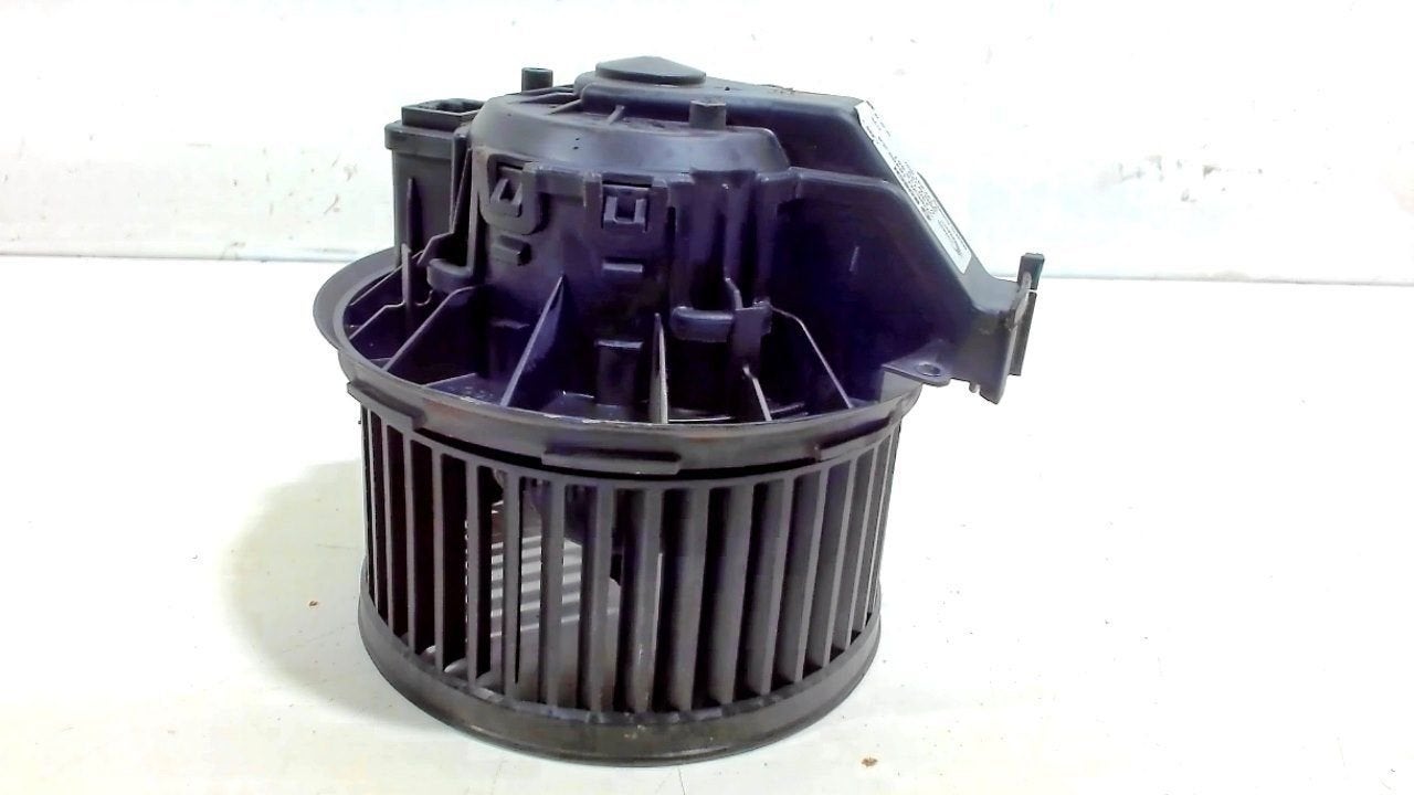 Kachel ventilator motor Ford Fiesta, Onderdelen@venauto.nl, Van der Ven Autorecycling B.V., Ettenseweg 76, 4706 PB Roosendaal, The Netherlands