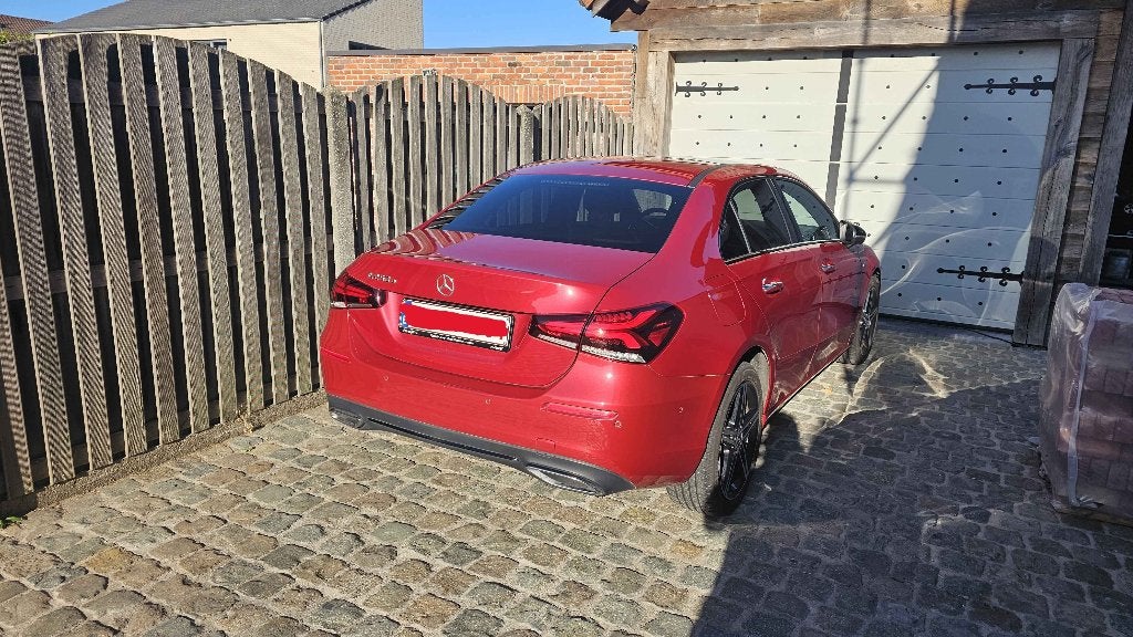 mercedes A250e, Autos, Achat, Euro 6, 1700 kg, Noir