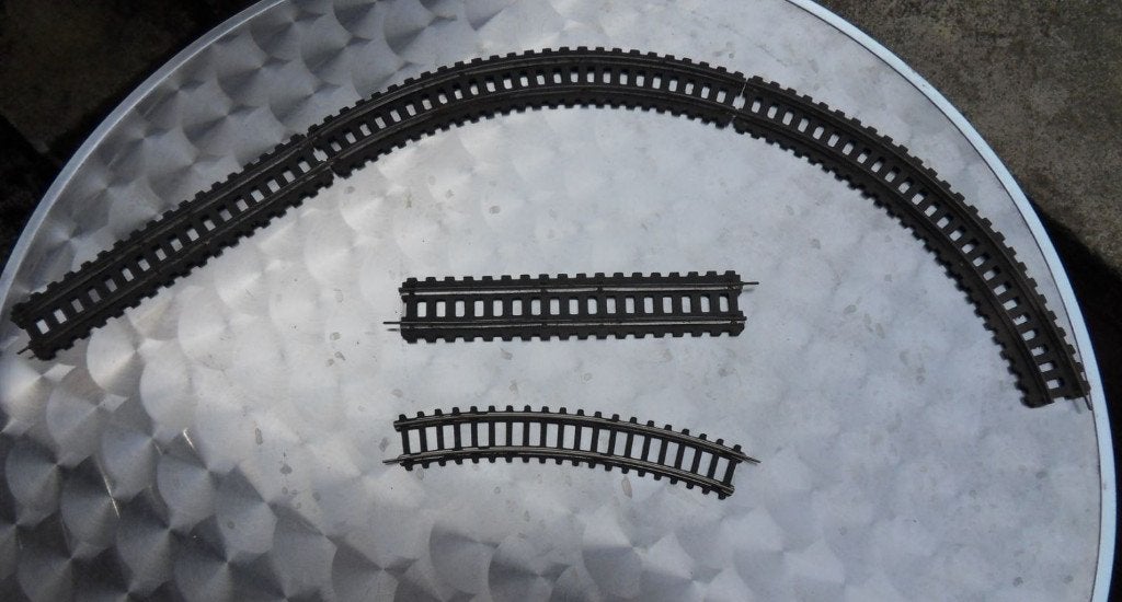 Lot de rails anciens en carton., Autres marques, Rails, Utilisé, Courant continu ou Courant alternatif