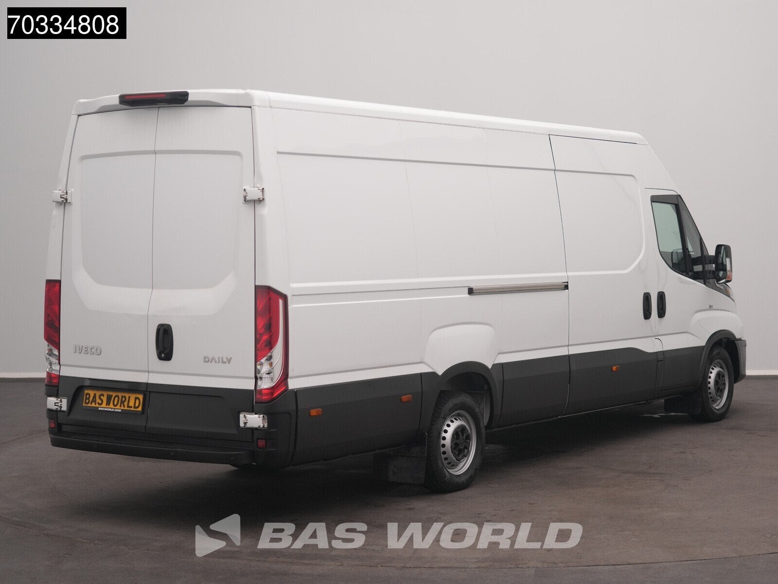 Iveco Daily 35S16 Automaat L3H2 160PK AC/Climate Camera Park, Auto's, Automaat, Stof, Gebruikt, Euro 6