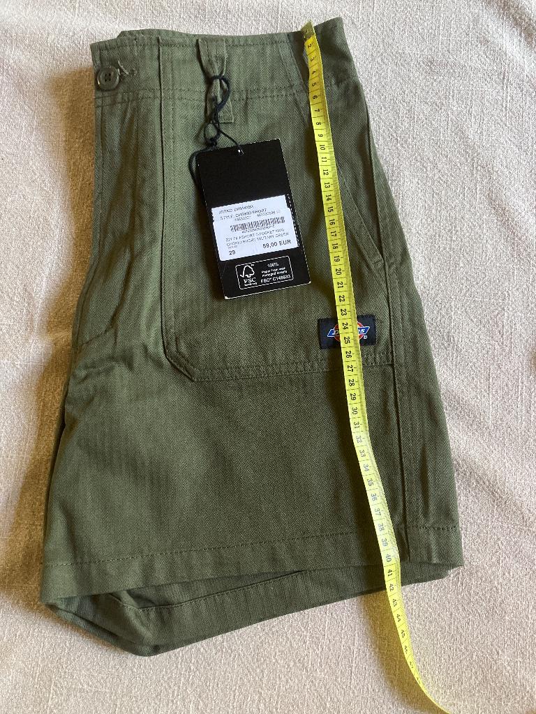 Kortebroek, Neuf, Taille 38/40 (M), Enlèvement ou Envoi, Vert