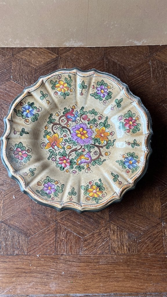 Italiaans handgemaakt majolicabord uit Gubbio, Antiquités & Art, Antiquités | Céramique & Poterie, Enlèvement