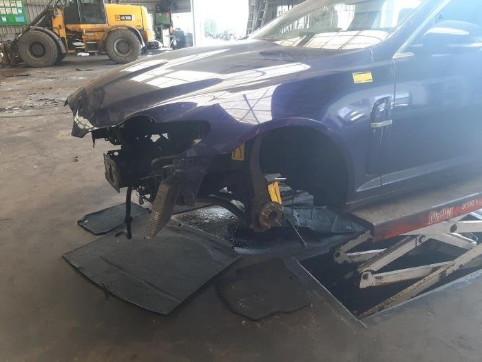 Scherm links-voor van een Jaguar XF, Gebruikt, -, -, -