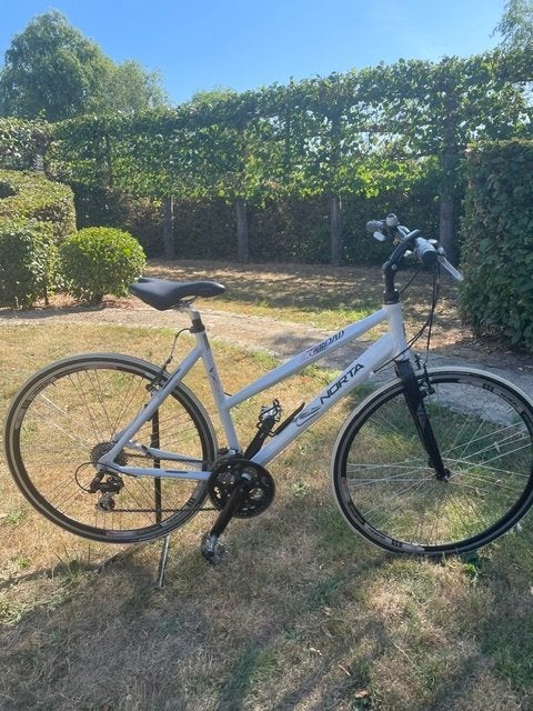 sportieve dames fiets Norta, Ophalen, 28 inch, Gebruikt, Velgrem