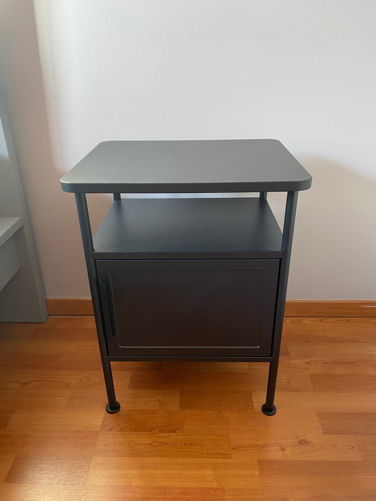 Gräfjallet nachtkastje ikea zwart, Maison & Meubles, Chambre à coucher | Tables de chevet, Enlèvement, Comme neuf