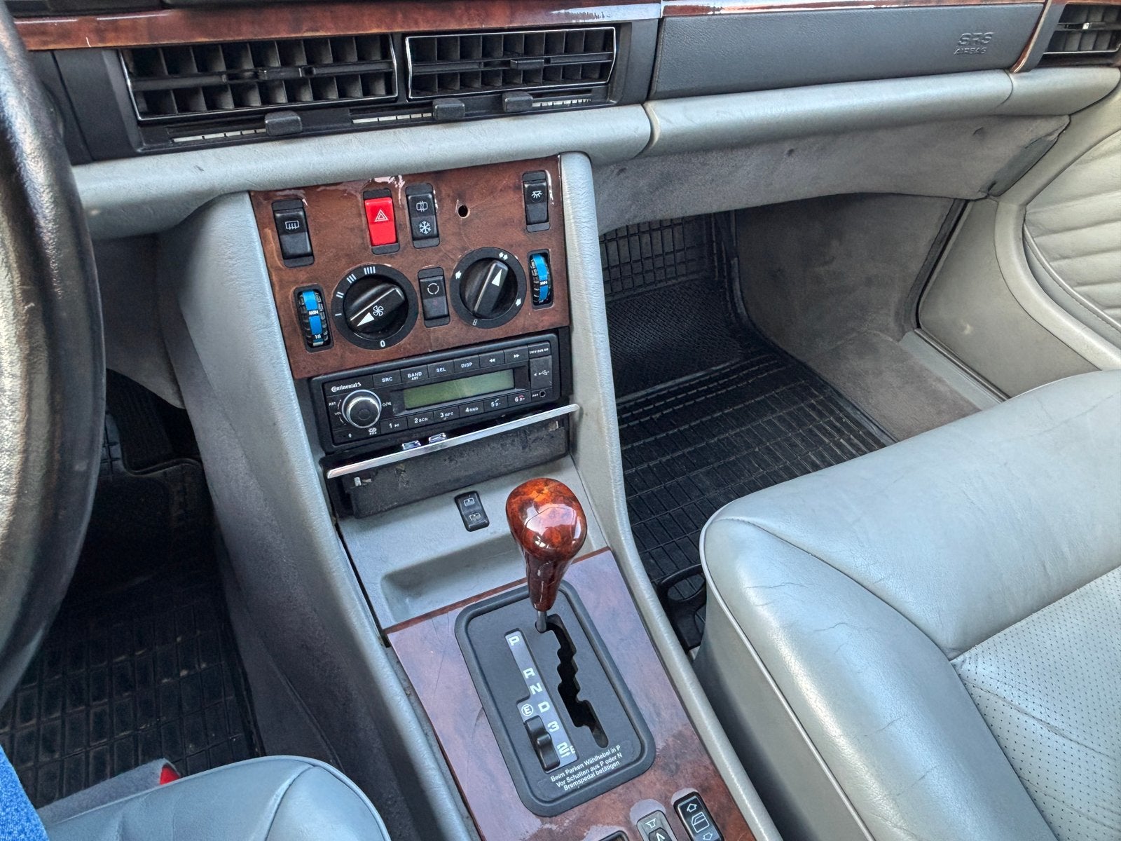 Merceds 300 SE 3L Benzine oldtimer automaat BJ 1990, foto 9