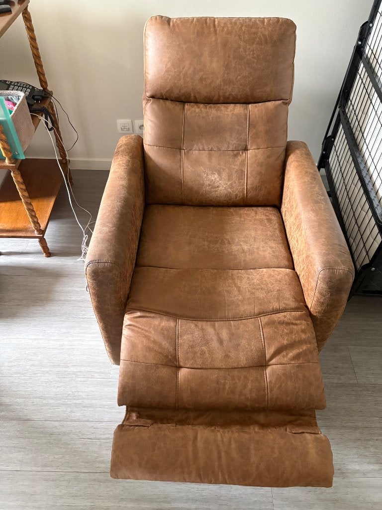 Elektrische sta-op / relaxzetel in nubuck, Ophalen, Gebruikt, Eenpersoons, Stof