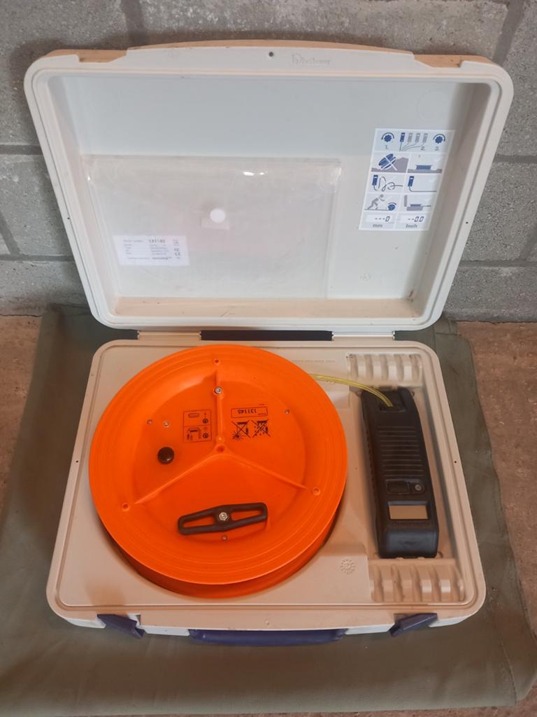 Nivcomp HEDUM455 Digitale slangwaterpas in koffer waterpas, Doe-het-zelf en Bouw, Ophalen
