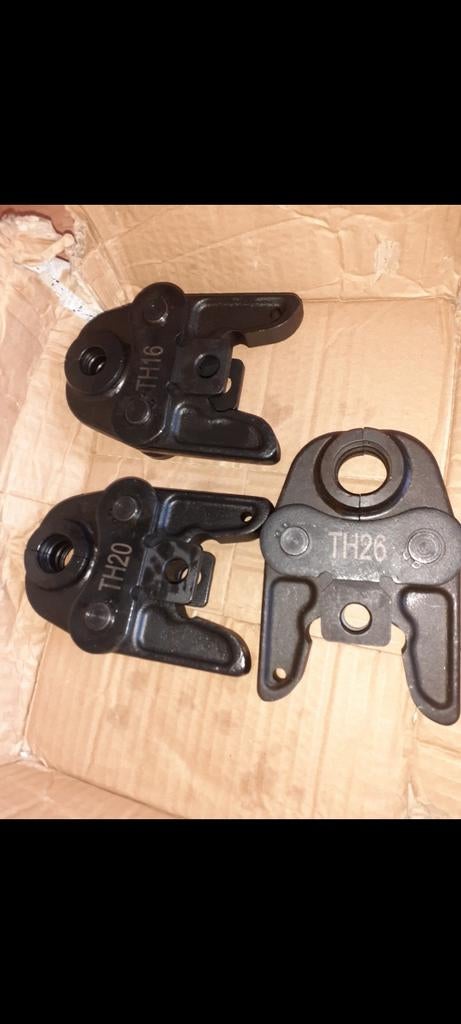 Mâchoire pour sertisseuse, Bricolage & Construction, Outillage | Pièces de machine & Accessoires, Enlèvement ou Envoi