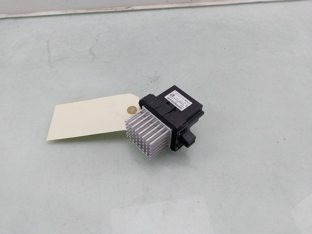 RESISTANCE CHAUFFE Ford Focus 4 Wagon (01-2018/12-2025), Autos : Pièces & Accessoires, Dhr. J. Ham, Administratie@autoham.nl, Nijkerkerstraat 27a 27a
3821 CD  AMERSFOORT, NL