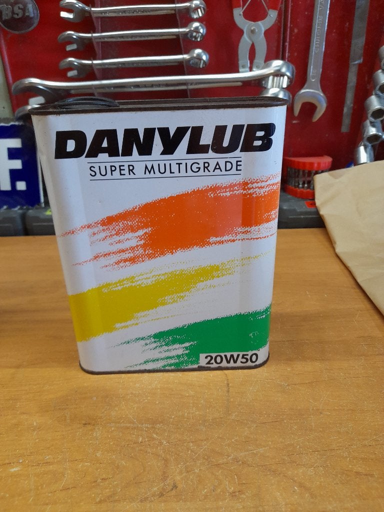 ancien bidon huile vide danylub multigrade 20w50, Envoi, Utilisé, Autres types