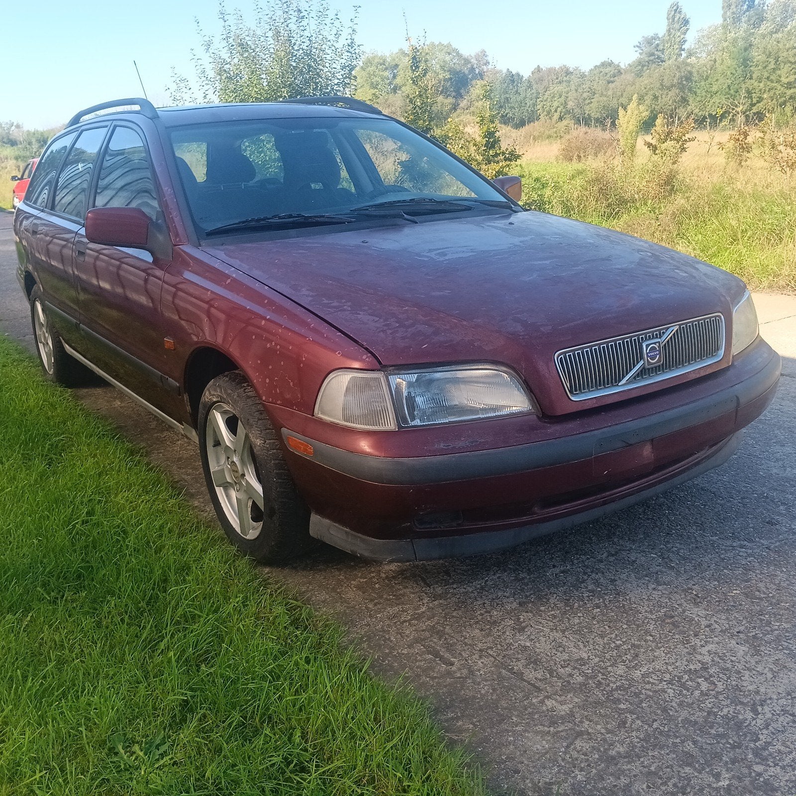 Volvo v40 benzine. volgend jaar oldtimer, Auto's, Trekhaak, Particulier, V40, Te koop