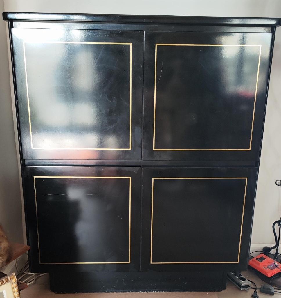 Armoire noir laquée, Maison & Meubles, Enlèvement, Utilisé