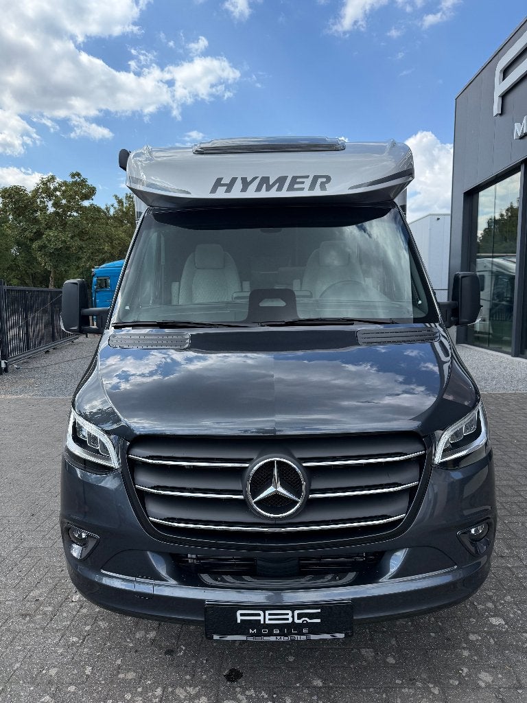 Hymer B-MC T 680, Jusqu'à 4, 6 à 7 mètres, Diesel, Automatique
