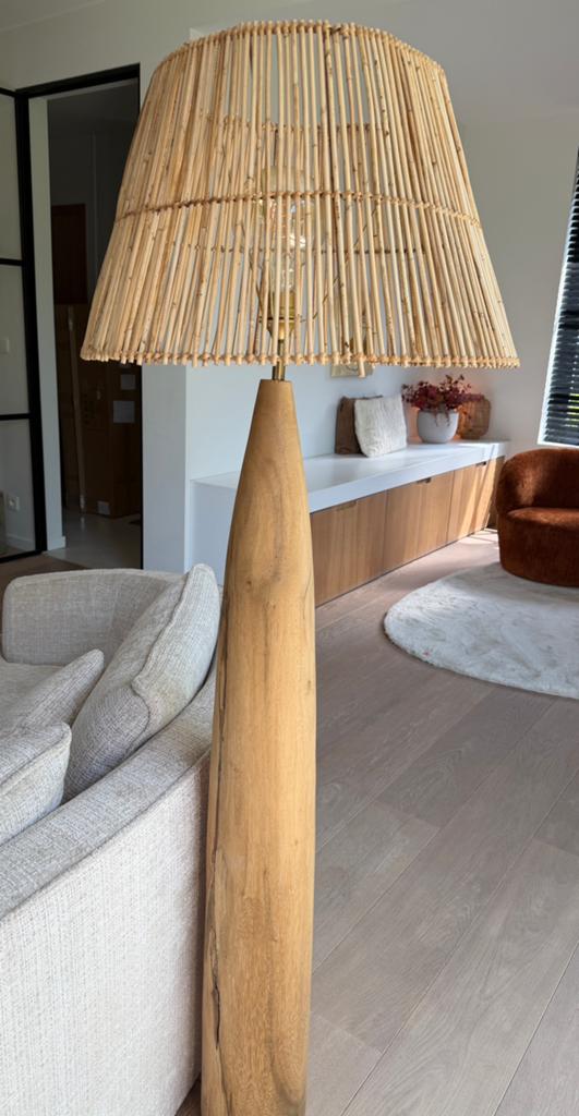 Prachtige vloerlamp —> unieke eyecatcher, Ophalen, Gebruikt, Hout, 75 cm of meer