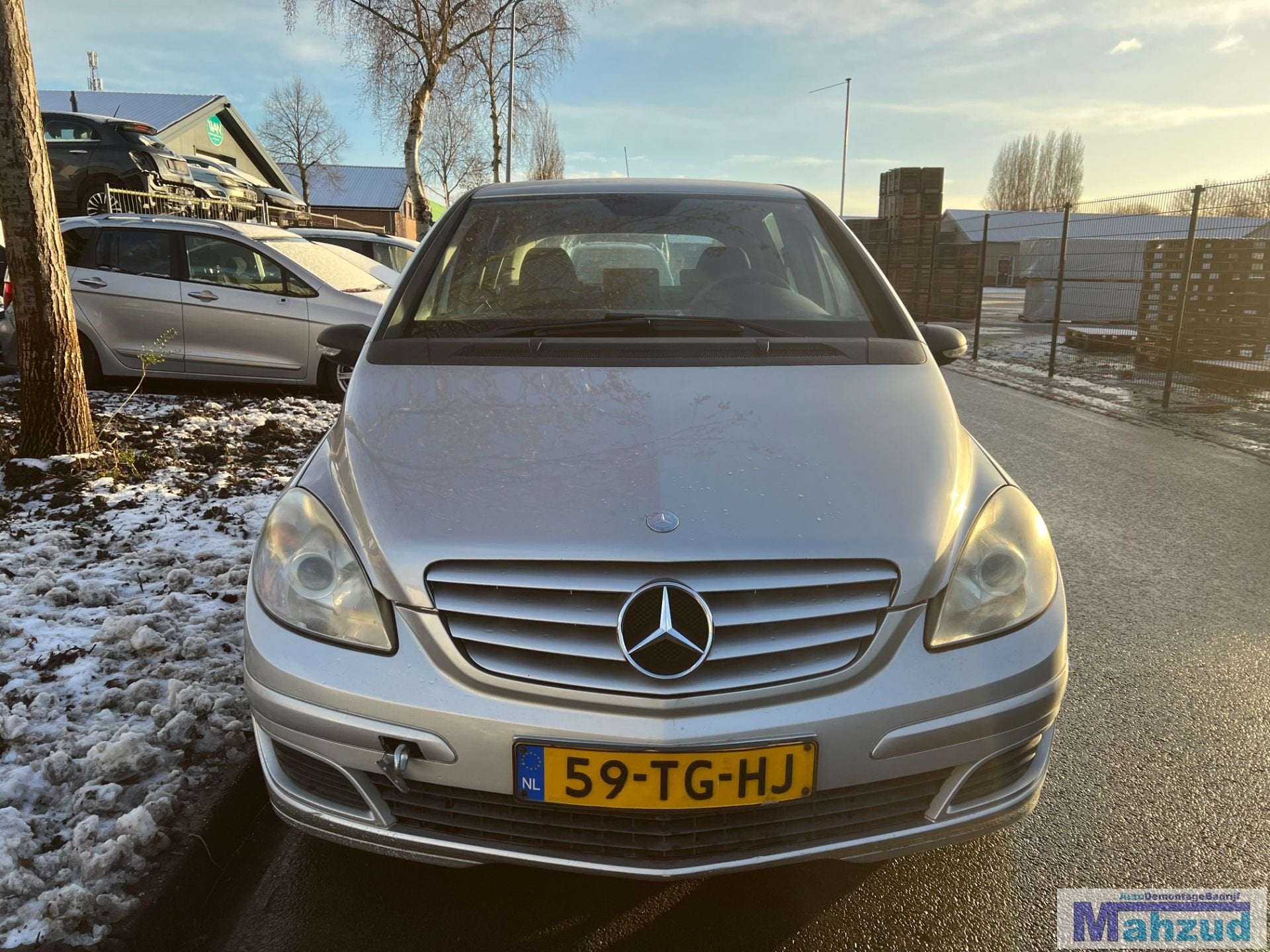 2006 MERCEDES B KLASSE W245 B150 ZILVER DEMONTAGE ONDERDELEN, Auto-onderdelen, Gebruikt, Mercedes-Benz AG, Mercedes-Benz, Mercedesstrasse 120
70372  Stuttgart, DE