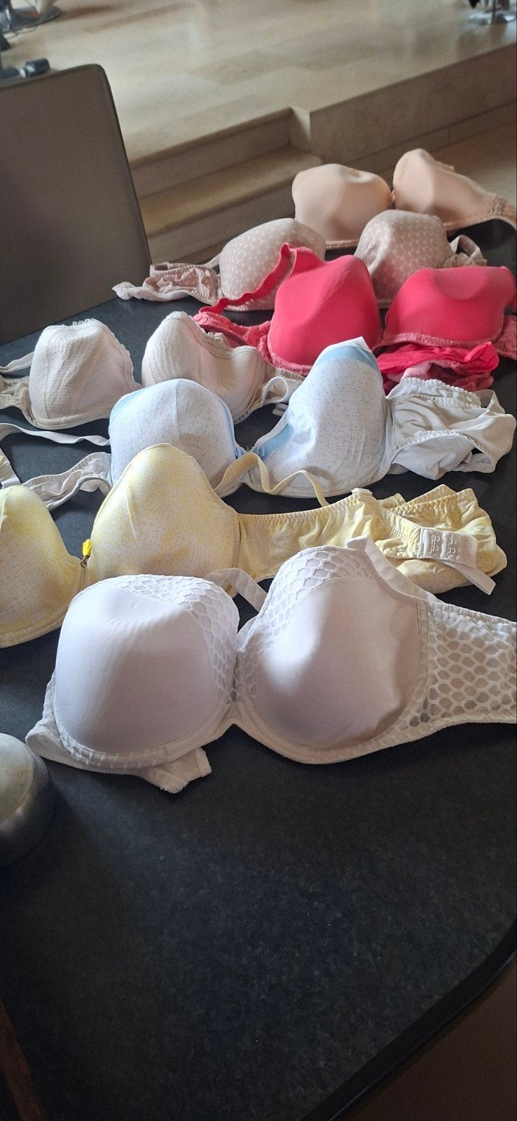 BH prima Donna, Enlèvement ou Envoi, Soutien-gorge