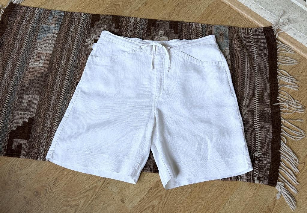 MAC Jeans witte linnen short, 38 (M) + gratis bloesje, MAC Jeans, Taille 38/40 (M), Enlèvement ou Envoi, Porté