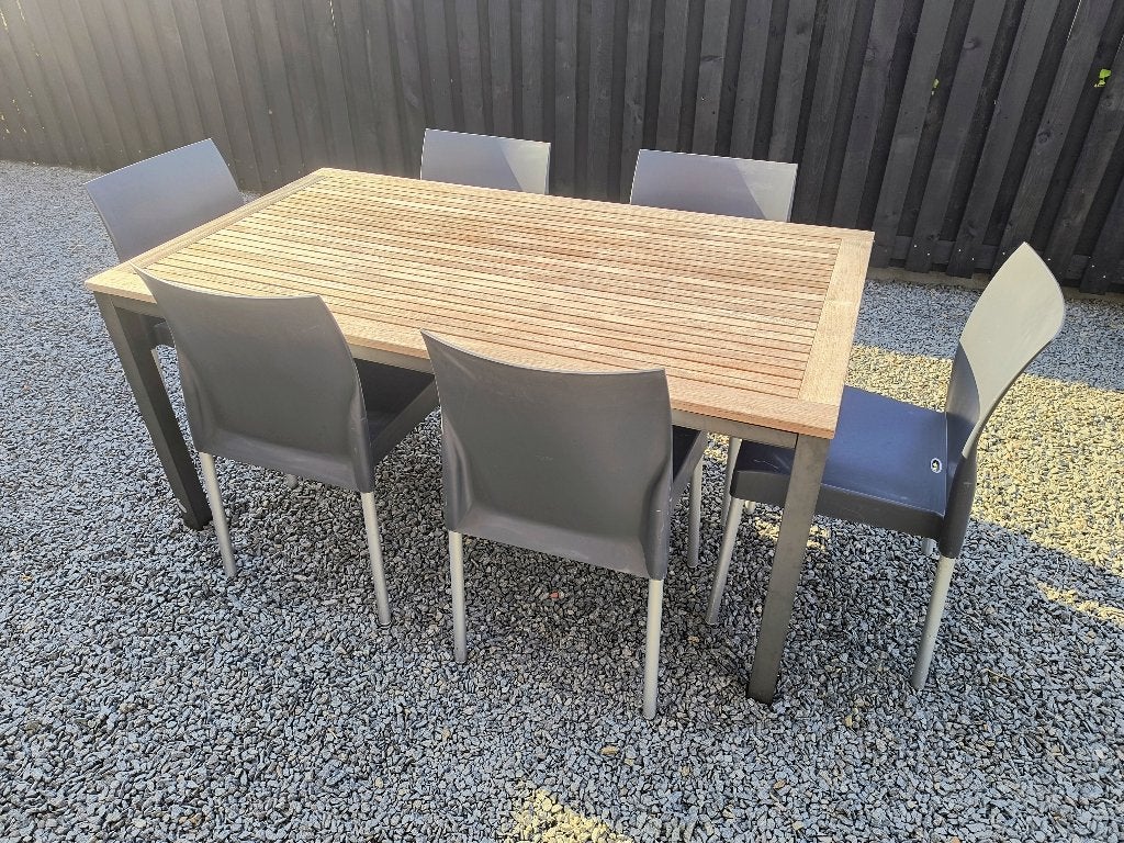 Pedrali stoelen met Gloster tafel, Tuin en Terras, Ophalen of Verzenden, Gebruikt, Kunststof, Stapelbaar