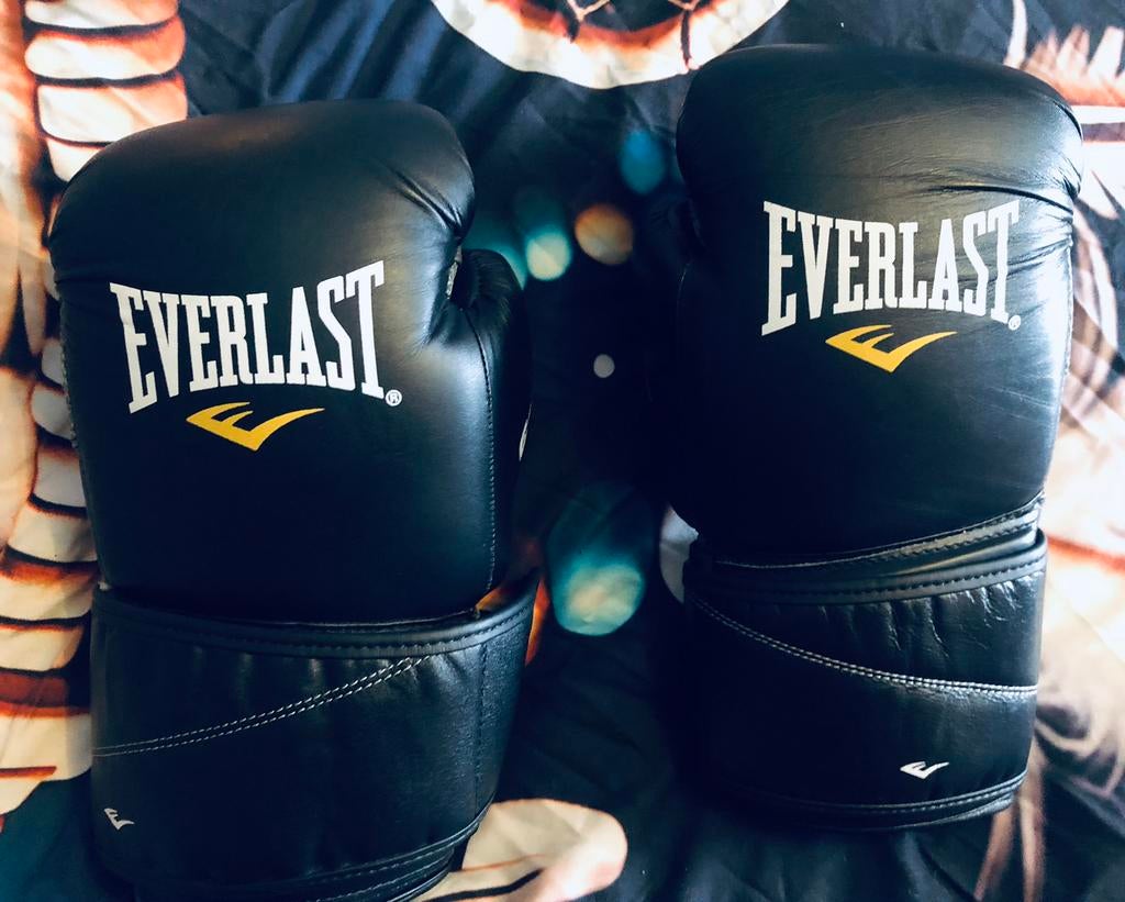 Everlast bokshandschoenen, Ophalen of Verzenden, Zo goed als nieuw, Bokshandschoenen