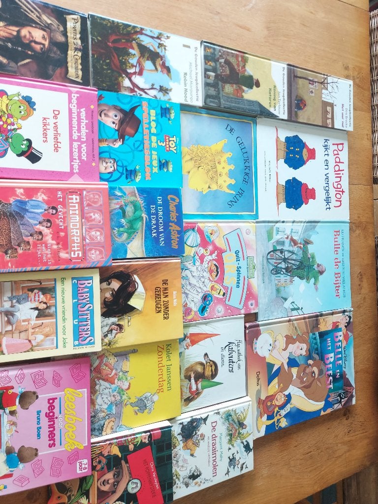 Kinderboeken + dvds, Enlèvement ou Envoi, Comme neuf