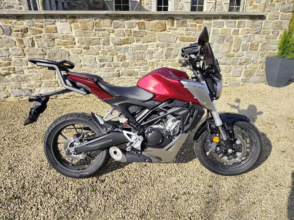 Honda CB125R, Motos, Motos | Honda, Poignées chauffantes, Particulier, 125 cm³, Jusqu'à 11 kW