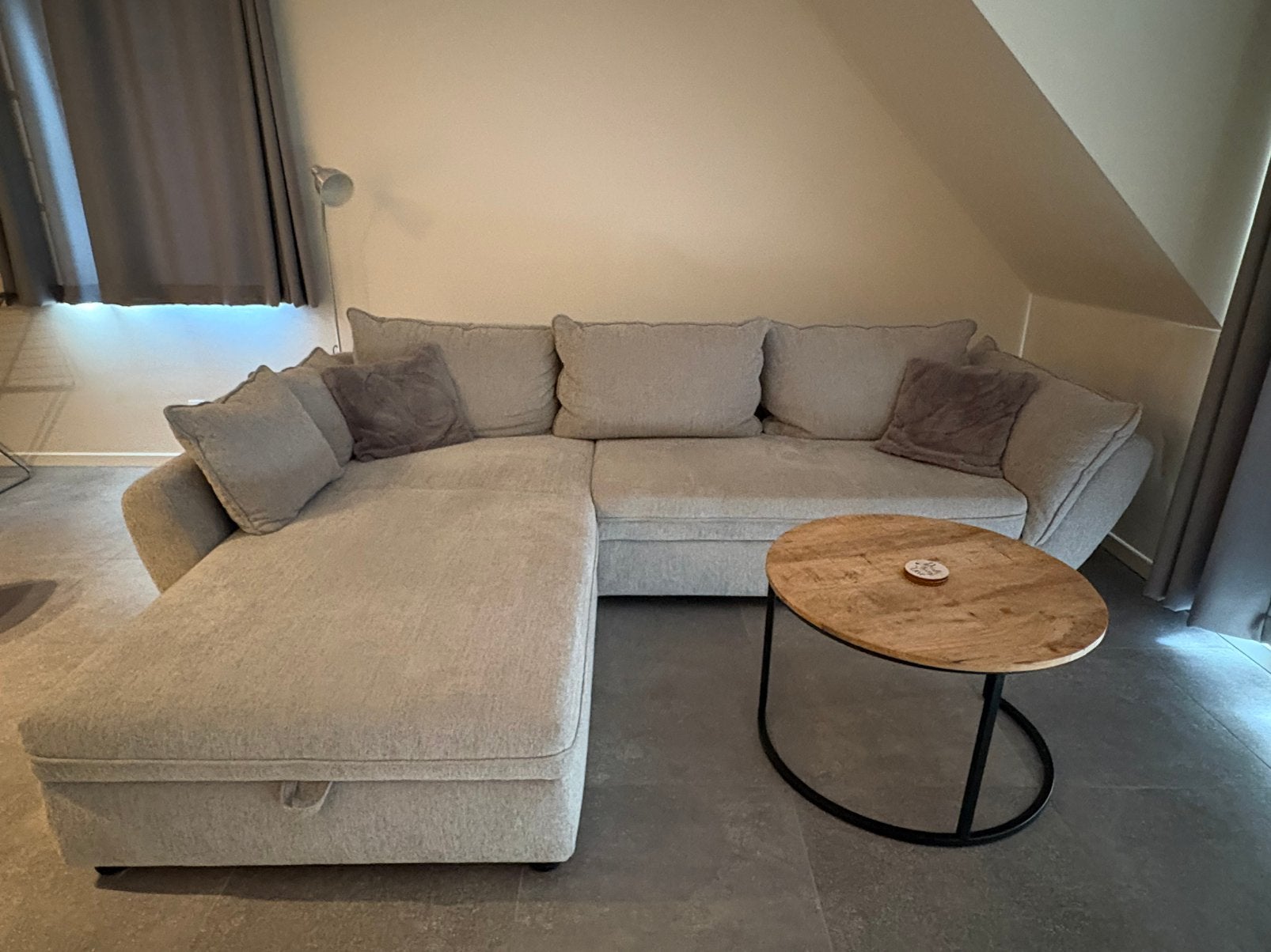 Nieuwe zetel. 2.5 maand oud., Ophalen, Zo goed als nieuw, Stof