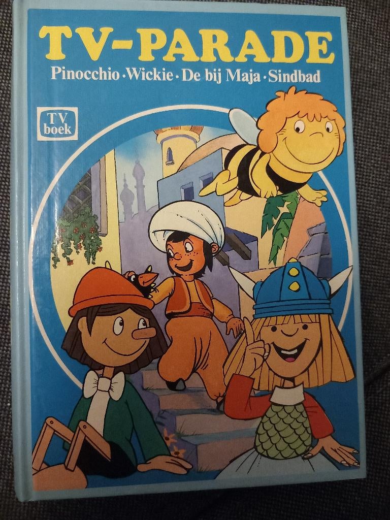 Boek "TV-parade", Enlèvement, Utilisé