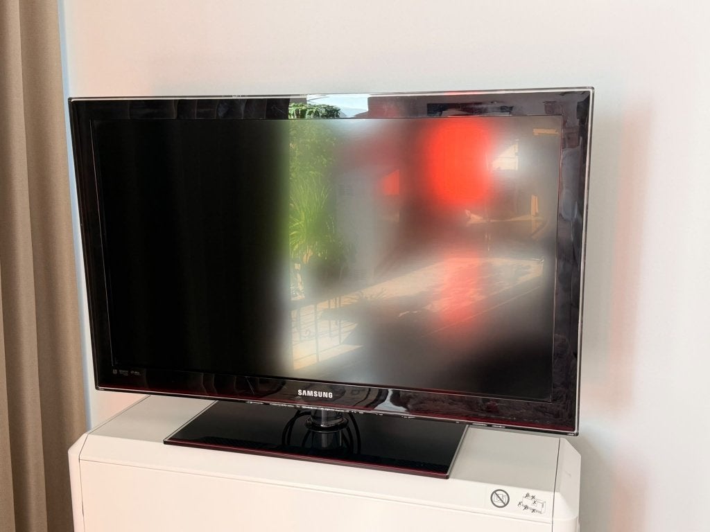 Tv scherm 93 cm, Ophalen, Gebruikt, LCD, 120 Hz