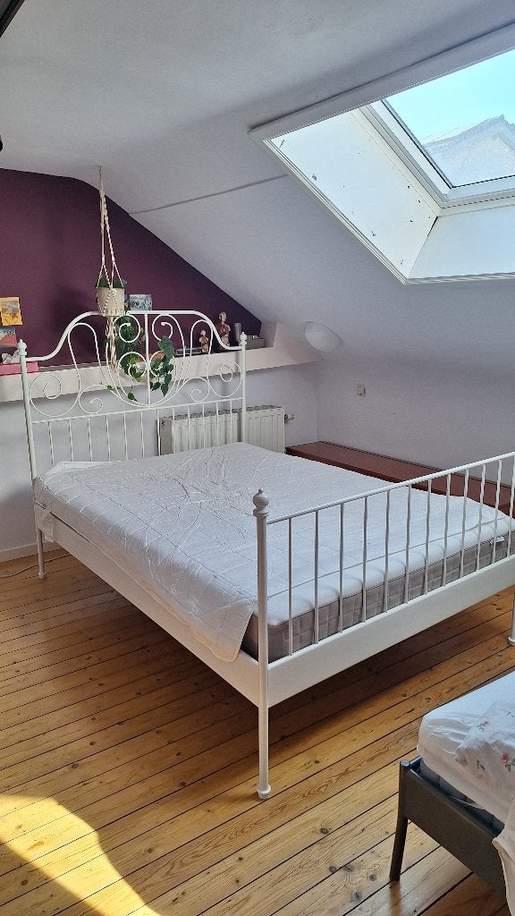 Bed, Queen size, Romantisch, Zweeds, Enlèvement, Blanc