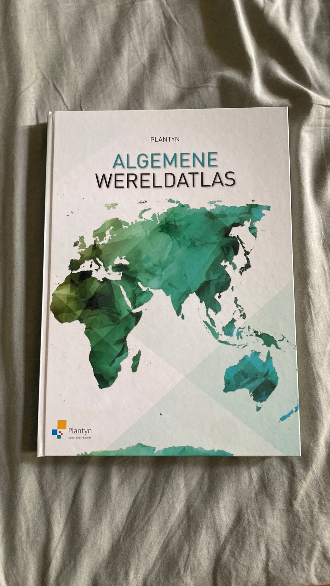 3 stuk wereld-atlas, Enlèvement ou Envoi, Comme neuf