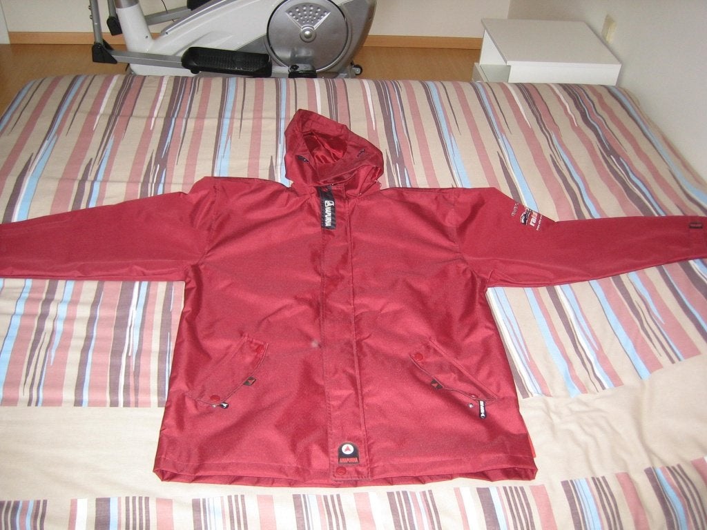 VESTE « ANAPURNA », Enlèvement