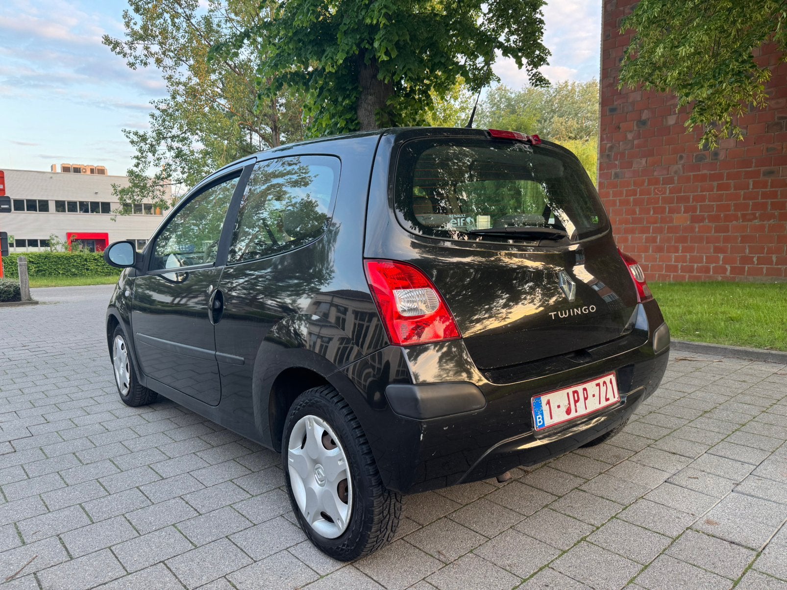 RENAULT TWINGO 1.2i ESSENCE / 3 PORTES / CONTROLE OK, Bluetooth, Essai à domicile, Entreprise, Euro 4