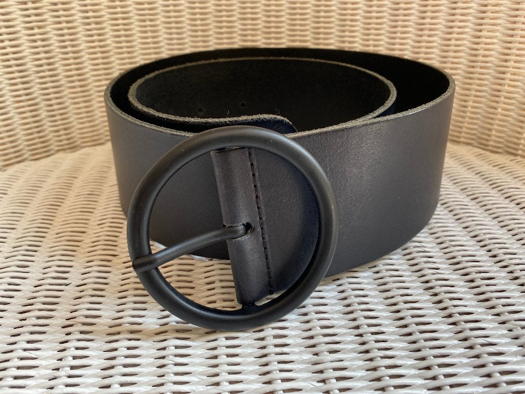 RIVER WOODS zwarte brede (6 cm) lederen riem - 85, Kleding | Dames, Riemen en Ceinturen, 5 cm of meer, River Woods, Tailleriem