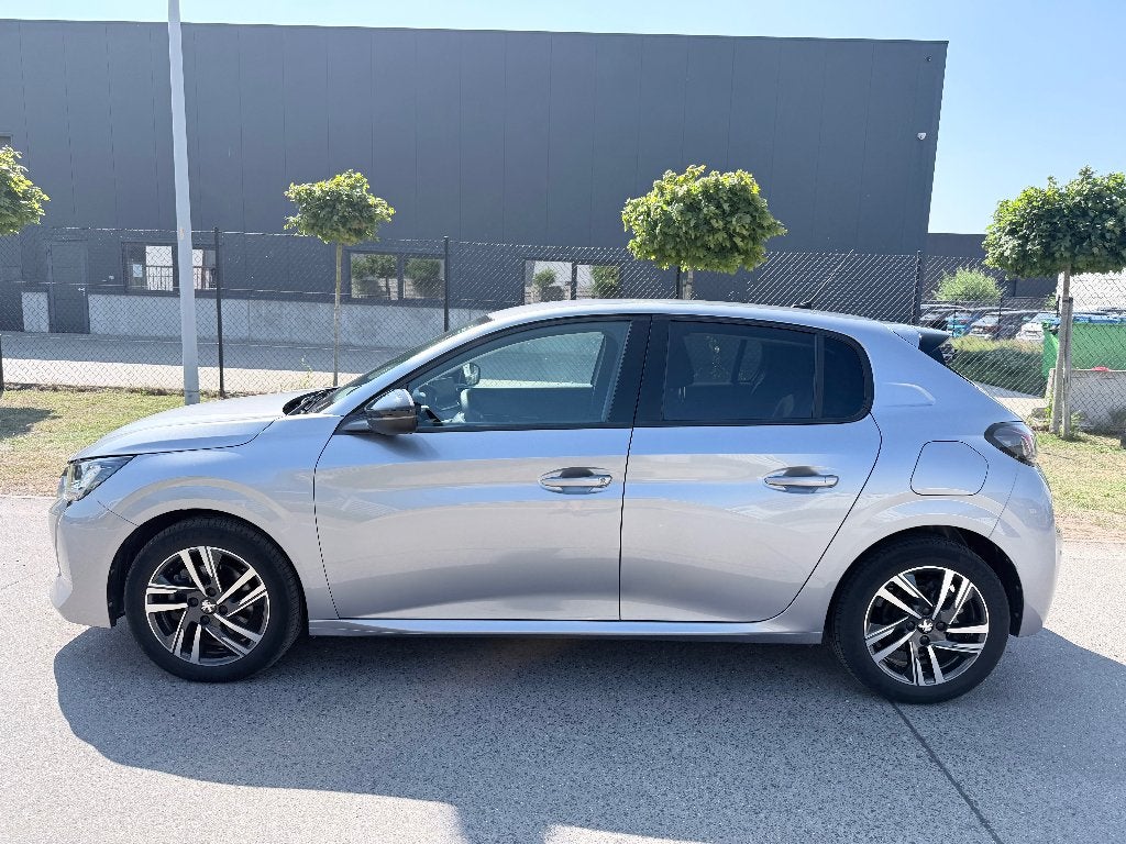 allure/benzine/i-cockpit/camera/100pk/14560km, Auto's, Stof, Achteruitrijcamera, Euro 6, Bedrijf