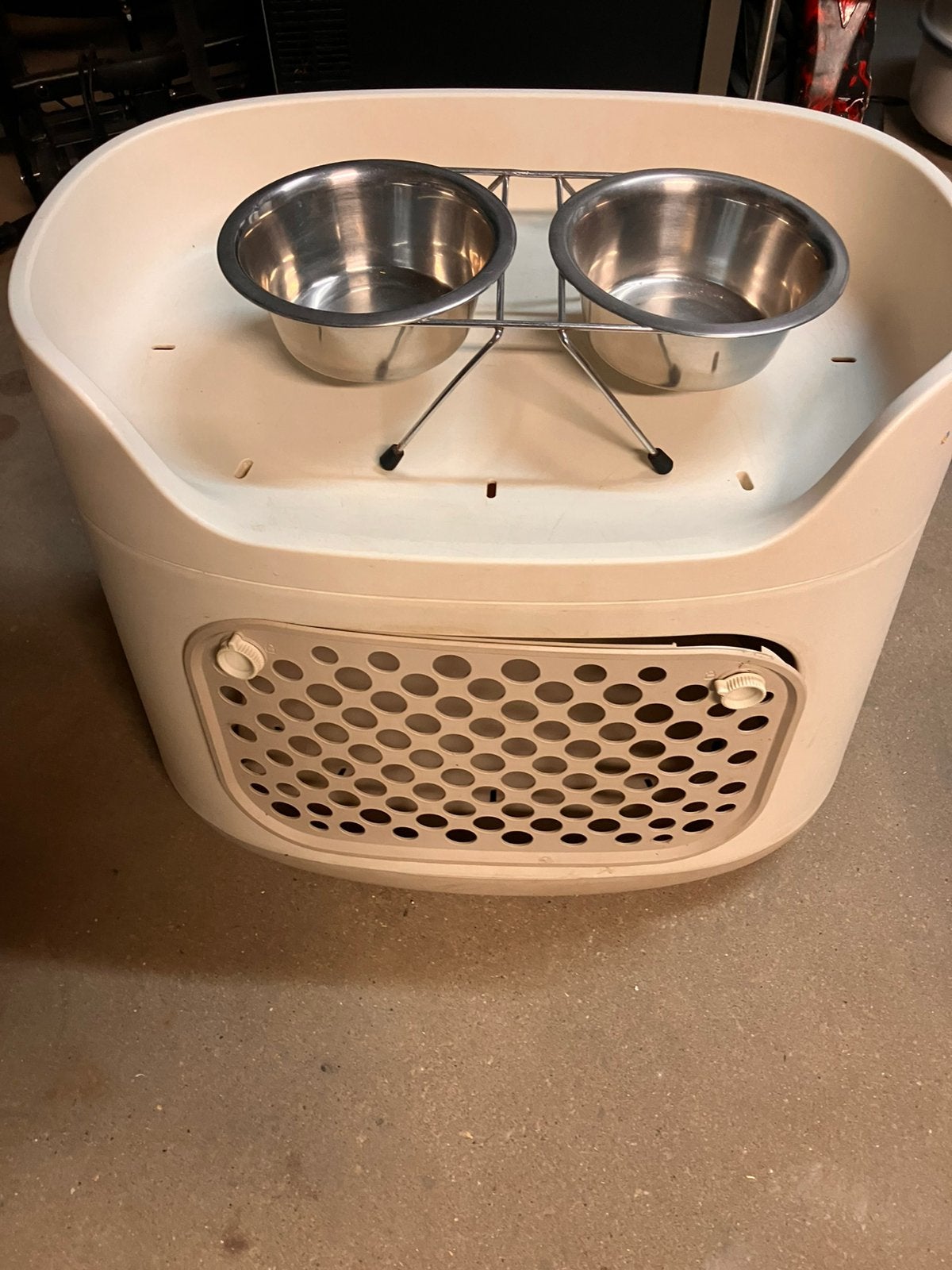 Niche et cage de transport  (H40cm larg 55cm P40cm), Animaux & Accessoires, Enlèvement, Comme neuf