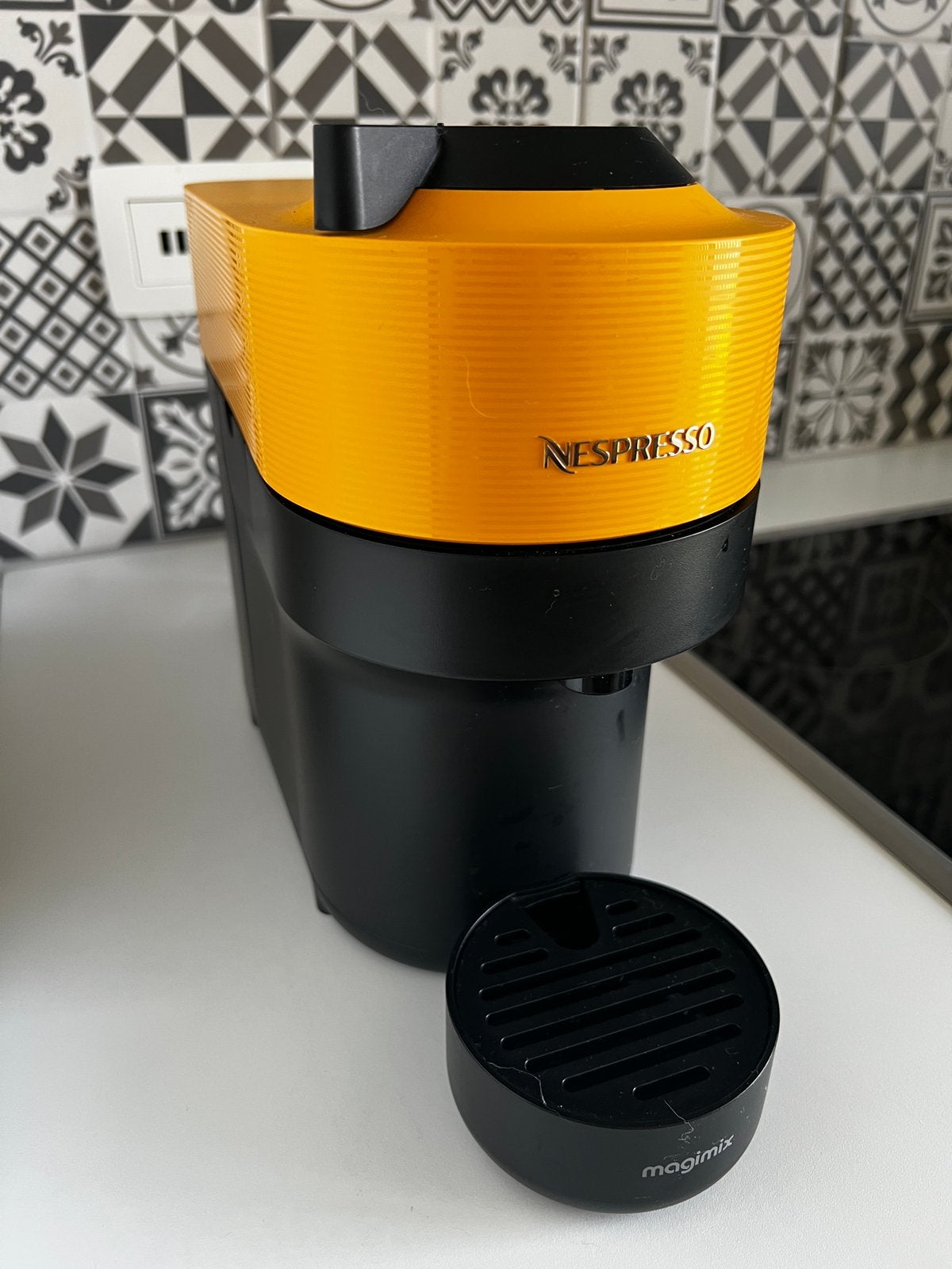 Nespresso Vertuo, Enlèvement ou Envoi, Comme neuf