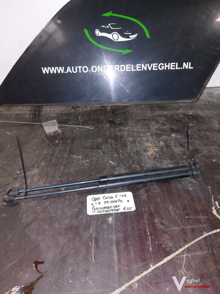 Opel Corsa C 1.2 gasverenset achterklep '06, Auto-onderdelen, Gebruikt, -, -, Ophalen of Verzenden