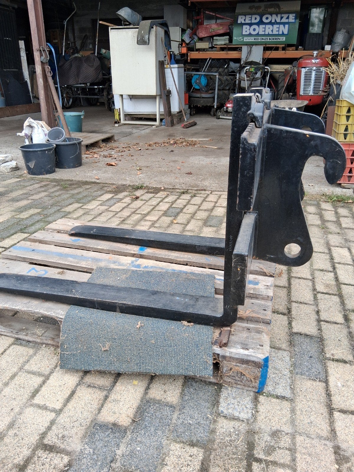 vorkenbord, Enlèvement